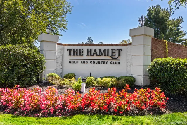 $1,365,000 | 89 Hamlet Drive, Commack, NY 11725