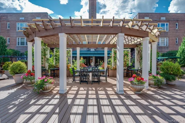 $239,000 | 2 Overlook Road, Unit 1A1A, White Plains, NY 10605