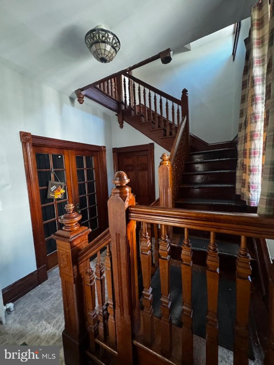 2423 Fairview Avenue, Unit 2 Mount Penn, PA 19606 - Photo 4 of 26 Foyer - 1st FL