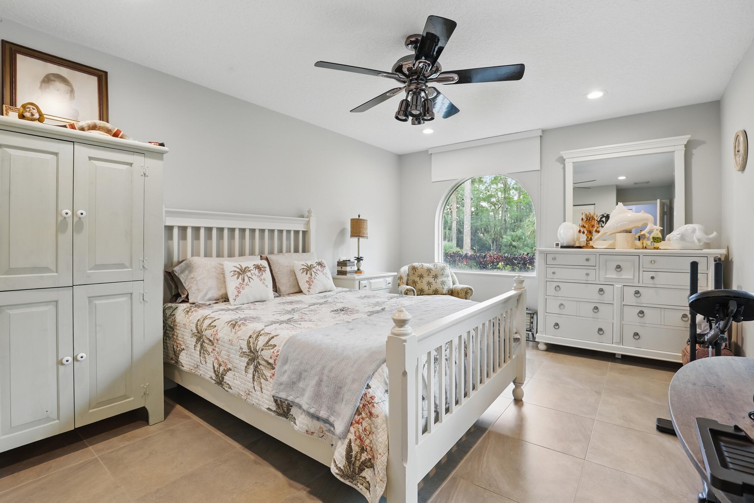 13376 Compton Road Loxahatchee Groves, FL 33470 - Photo 27 of 53 36_photo_040