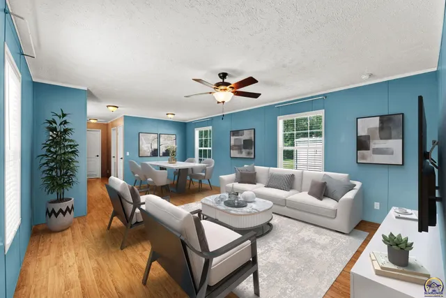 $34,500 | 175 Southeast Willow Way Street, Topeka, KS 66609