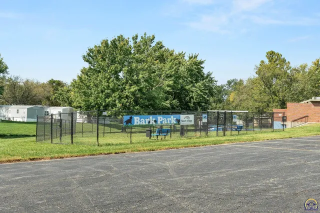 $34,500 | 175 Southeast Willow Way Street, Topeka, KS 66609