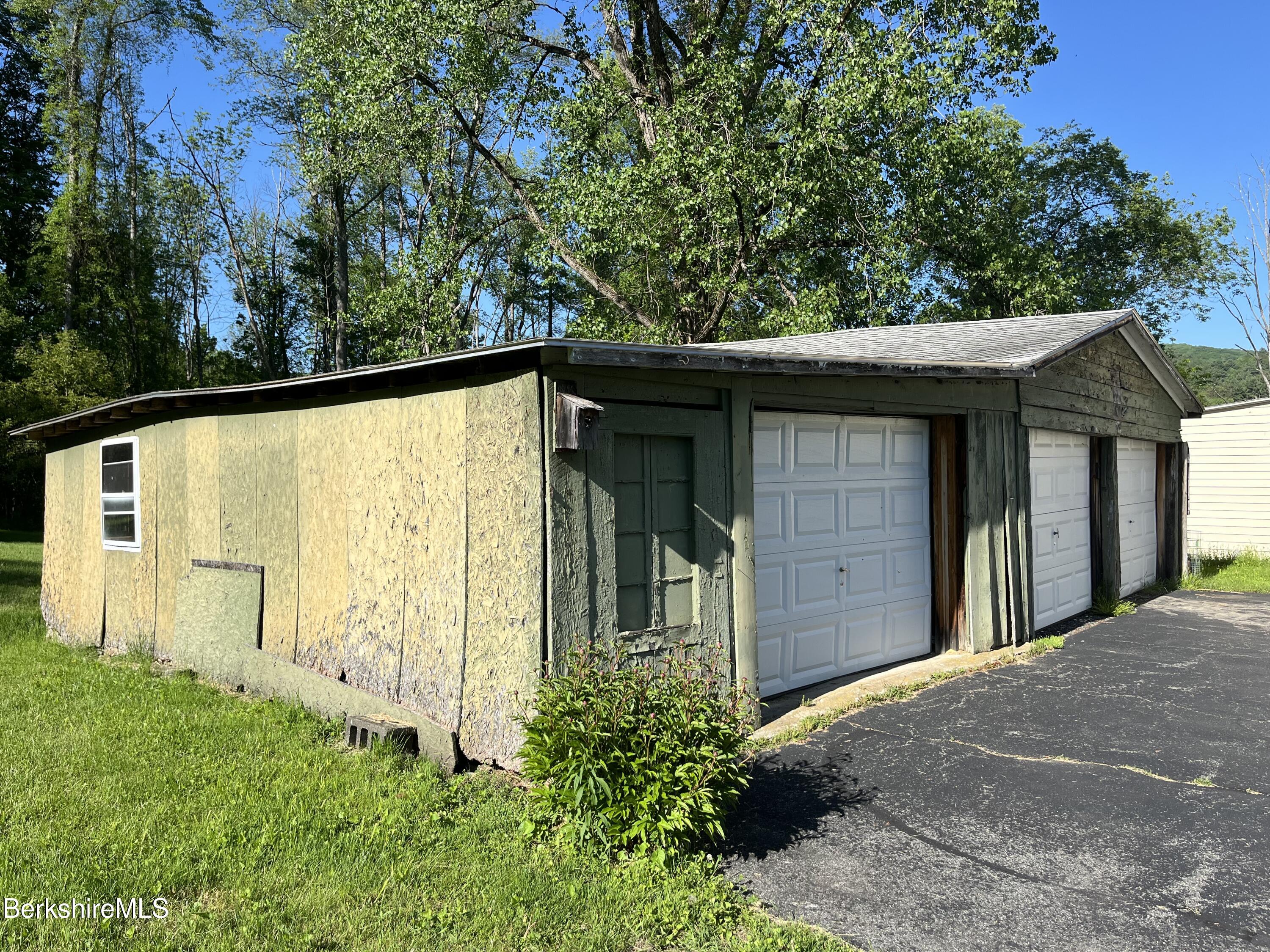 485 Golden Hill Road Lee, MA 01238 - Photo 15 of 41 Garage-Shed