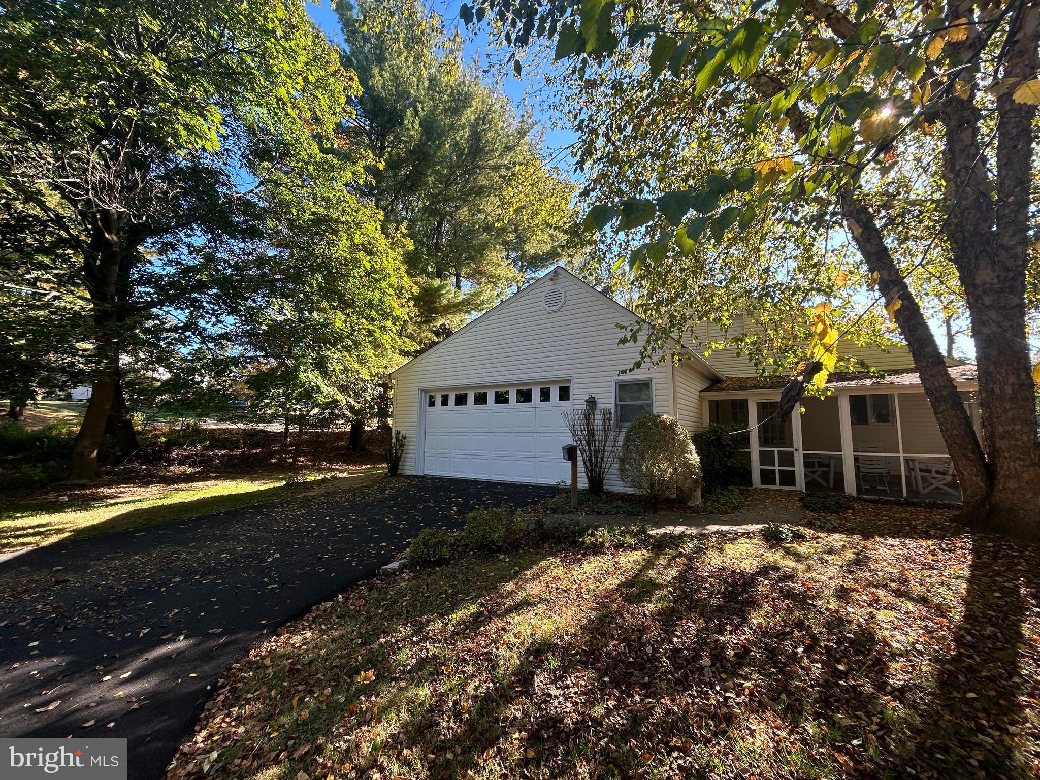 1104 Cromwell Road Glenside, PA 19038 - Photo 2 of 3 a view of a house with a yard