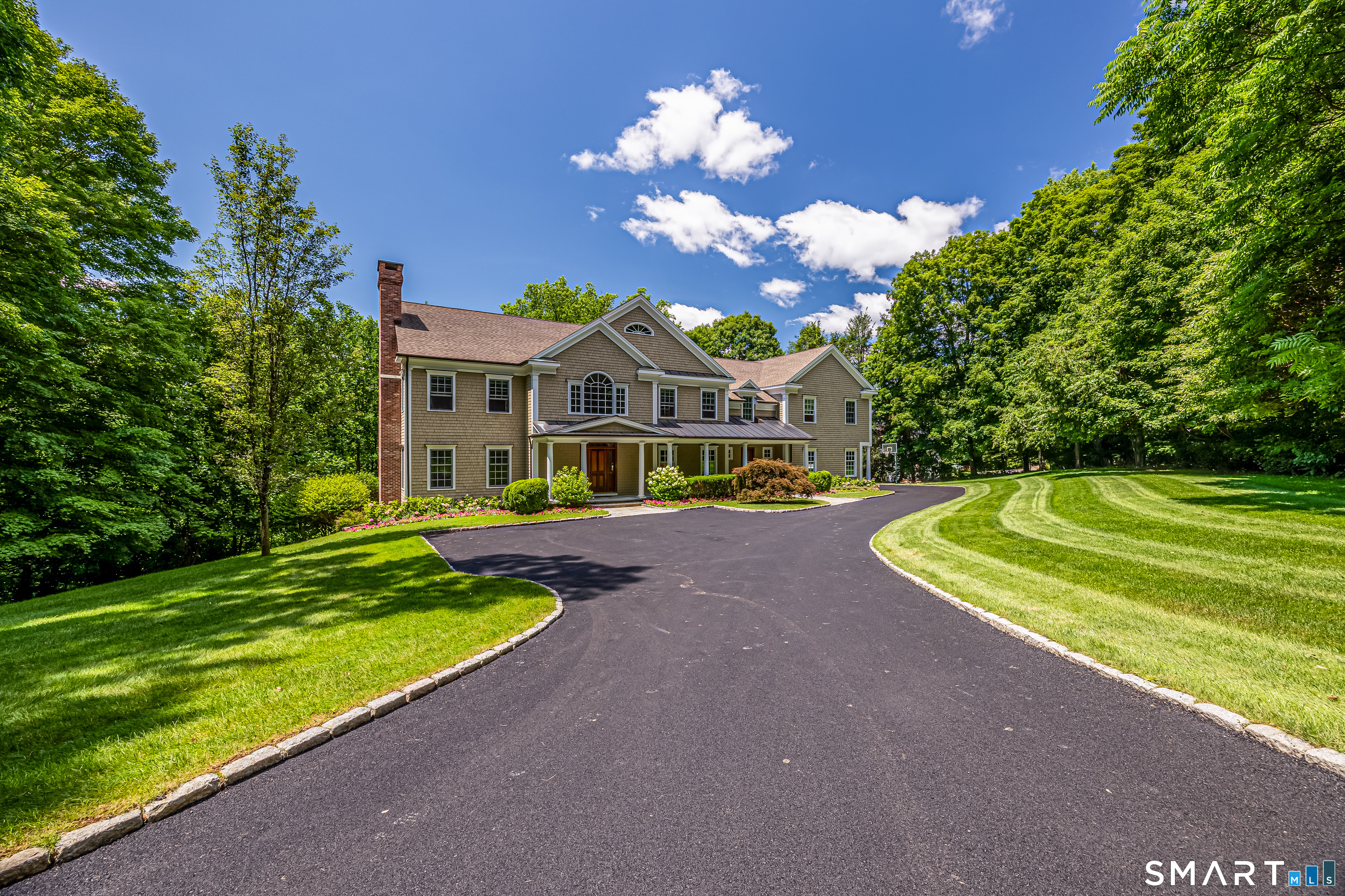 14 Powder Horn Hill Road Wilton, CT 06897 - Photo 2 of 23