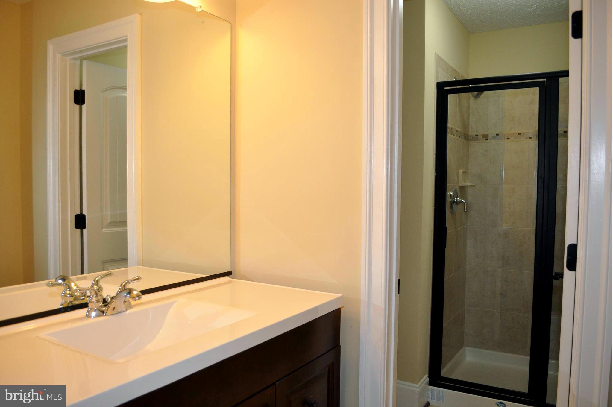 1206 Hunter Road Pasadena, MD 21122 - Photo 18 of 30 Bath (Master)