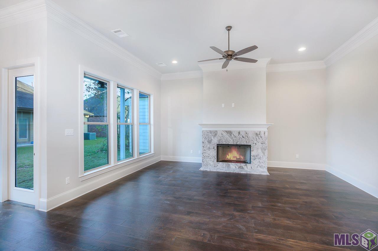 6639 Roux Drive Baton Rouge, LA 70817 - Photo 4 of 17