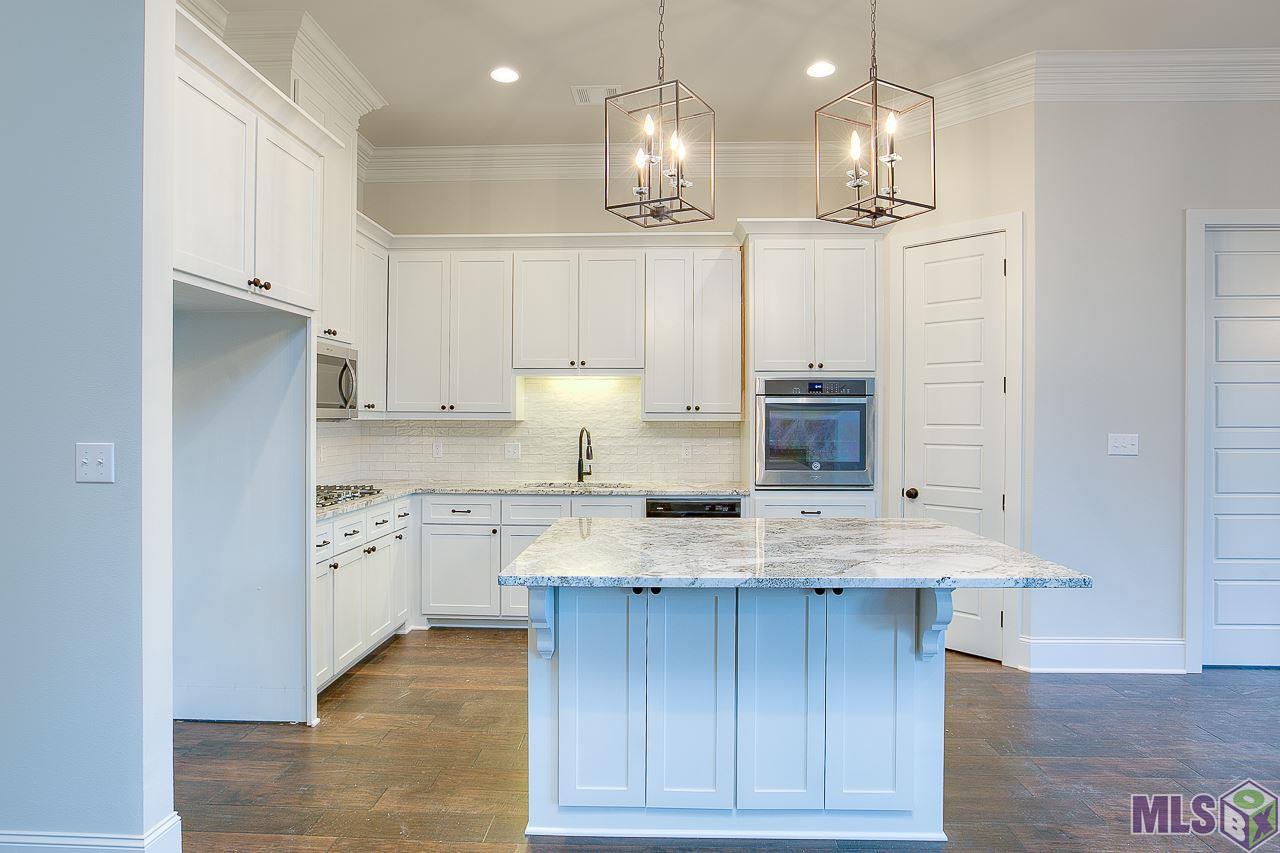 6639 Roux Drive Baton Rouge, LA 70817 - Photo 6 of 17