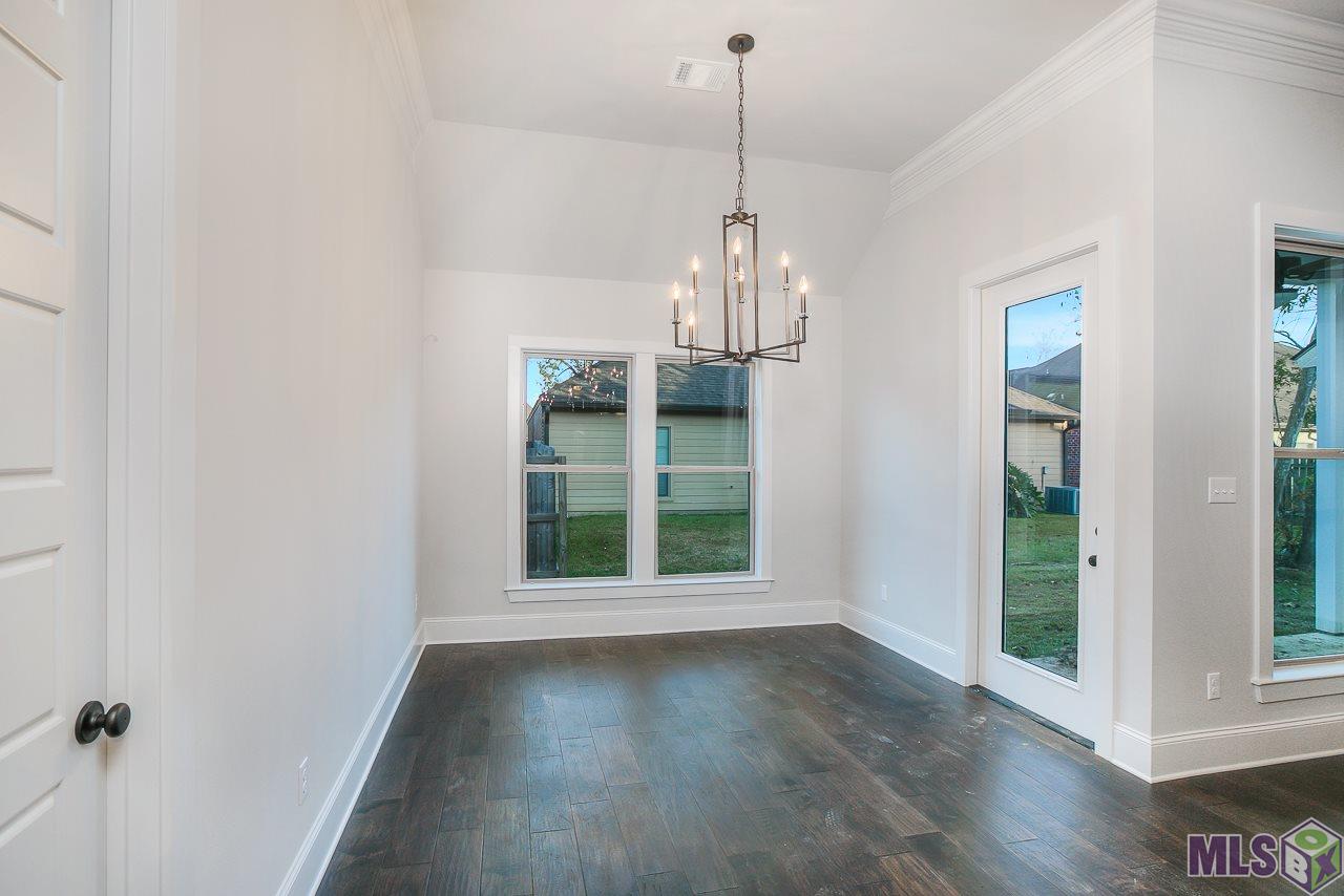 6639 Roux Drive Baton Rouge, LA 70817 - Photo 8 of 17