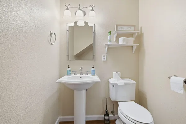 $399,900 | 27535 Camino Real, Shingletown, CA 96088