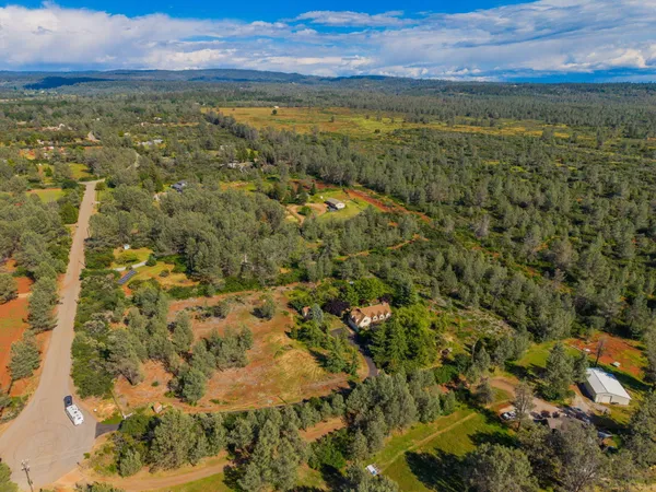 $399,900 | 27535 Camino Real, Shingletown, CA 96088