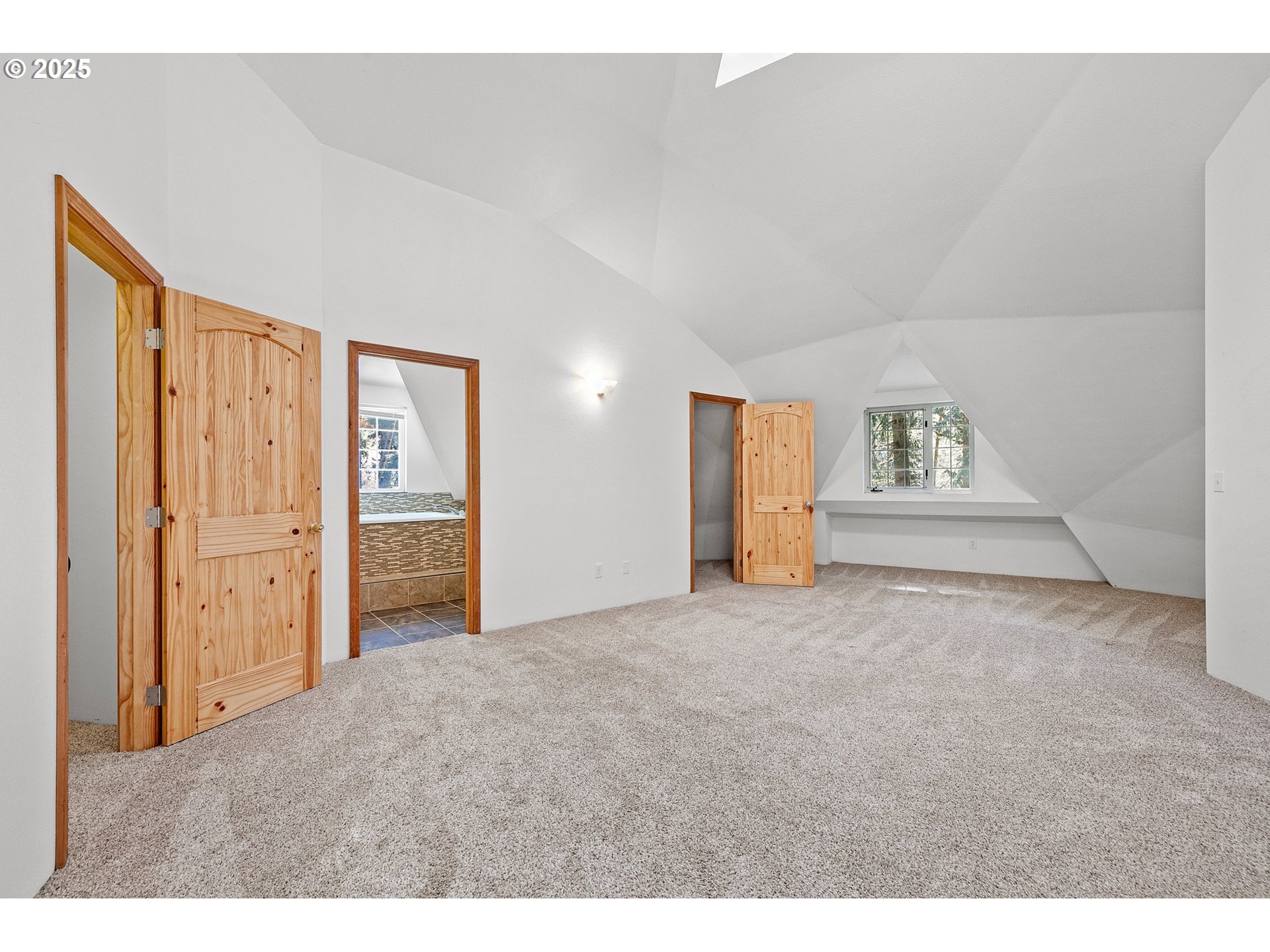24458 Panther Creek Road Veneta, OR 97487 - Photo 29 of 46 a view of an empty room