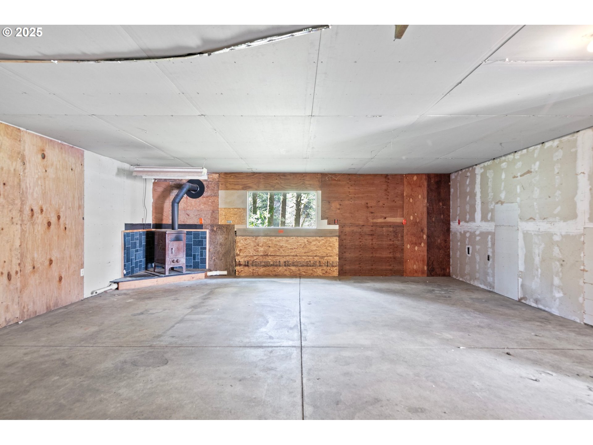 24458 Panther Creek Road Veneta, OR 97487 - Photo 41 of 46