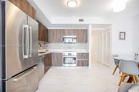 $545,000 | 488 Northeast 18th Street, Unit 3903, Miami, FL 33132