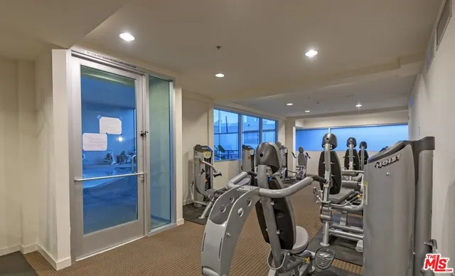 $2,500 | 267 San Pedro Street, Unit 105, Los Angeles, CA 90012