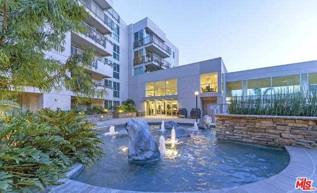 $2,500 | 267 San Pedro Street, Unit 105, Los Angeles, CA 90012