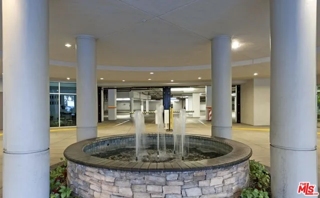 $2,500 | 267 San Pedro Street, Unit 105, Los Angeles, CA 90012