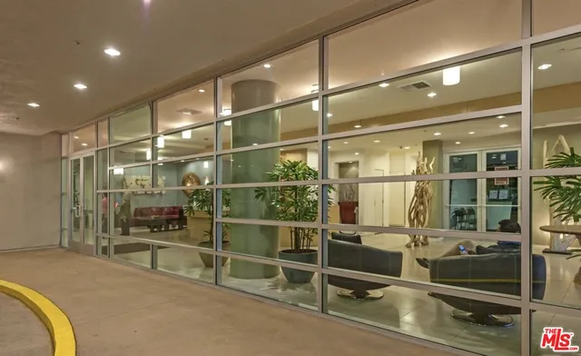 $2,500 | 267 San Pedro Street, Unit 105, Los Angeles, CA 90012