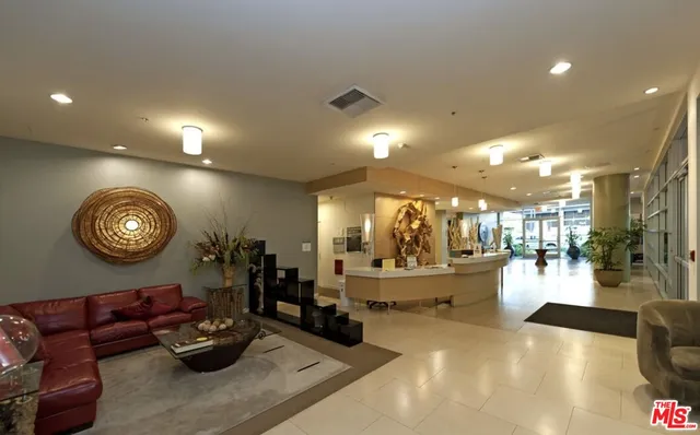 $2,500 | 267 San Pedro Street, Unit 105, Los Angeles, CA 90012