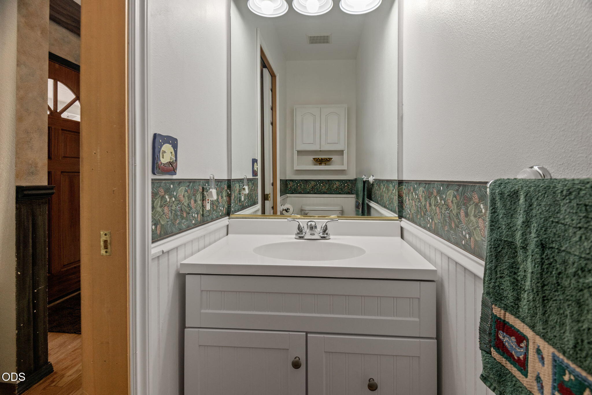 11912 South W Riggs Road Powell Butte, OR 97753 - Photo 7 of 42