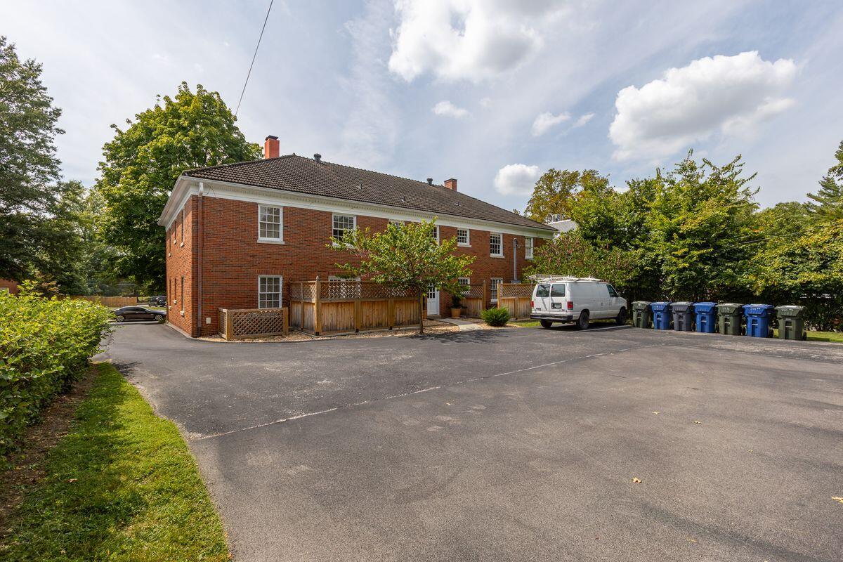 1411 Fontaine Road, Unit 202 Lexington, KY 40502 - Photo 24 of 24 photo_online_024