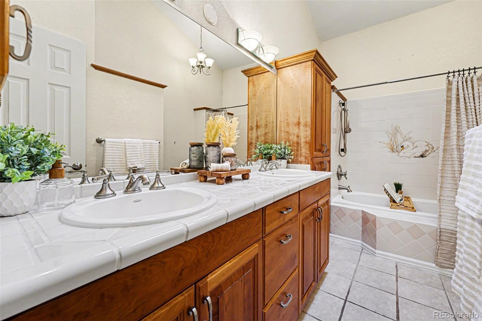 2367 Ranch Drive Westminster, CO 80234 - Photo 10 of 24