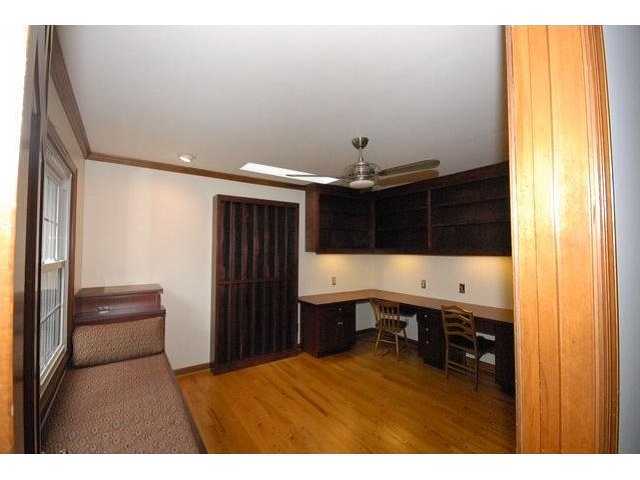 5928 Winstead Road Columbus, OH 43235 - Photo 6 of 14 Gallery Image 6
