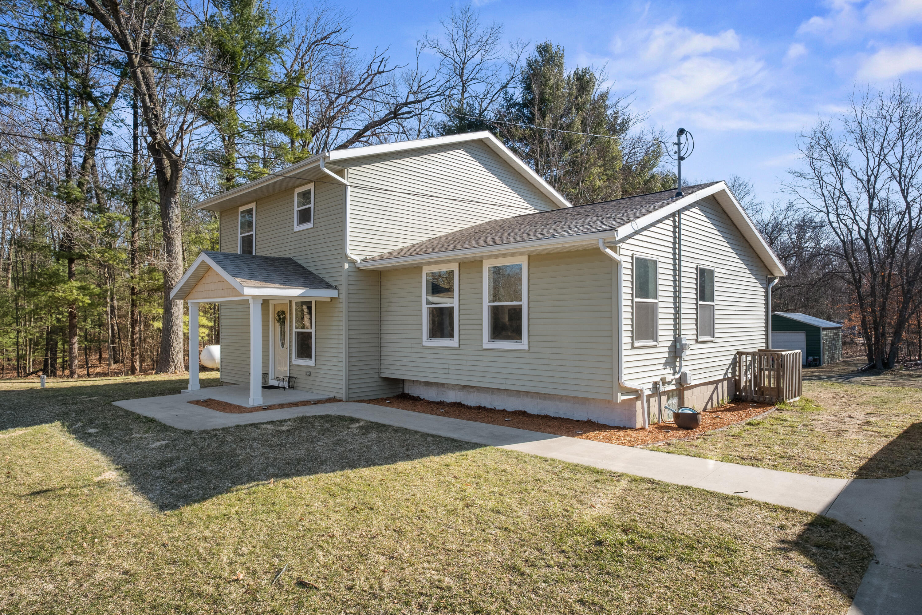 1114 Barnes Road Muskegon, MI 49442 - Photo 3 of 35 New Landscaping