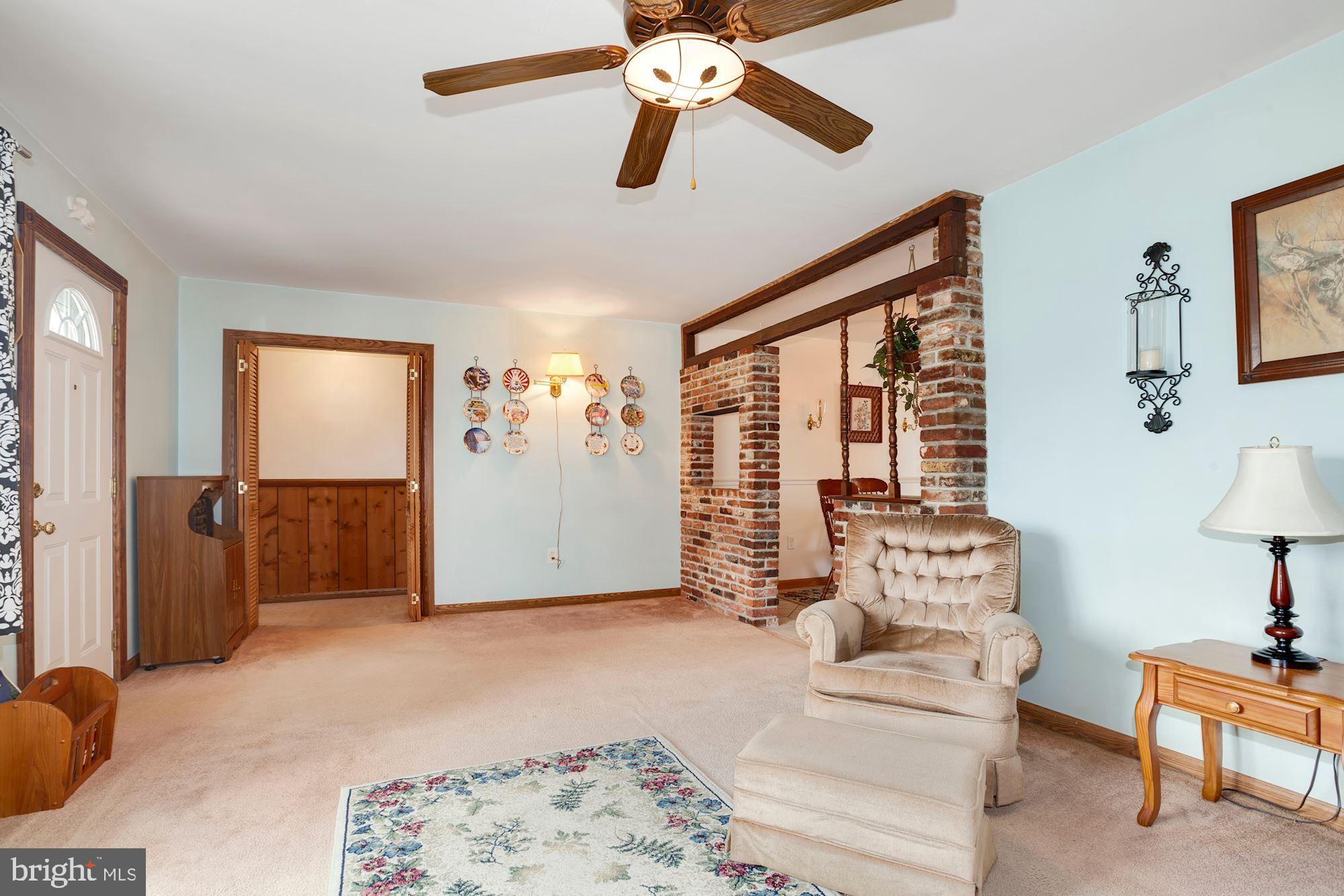 8728 Stockwell Road Baltimore, MD 21234 - Photo 3 of 32 Living Room