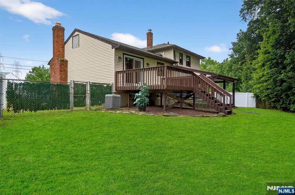 7 Faber Place Nutley, NJ 07110 - Photo 32 of 41 a house view with a garden space