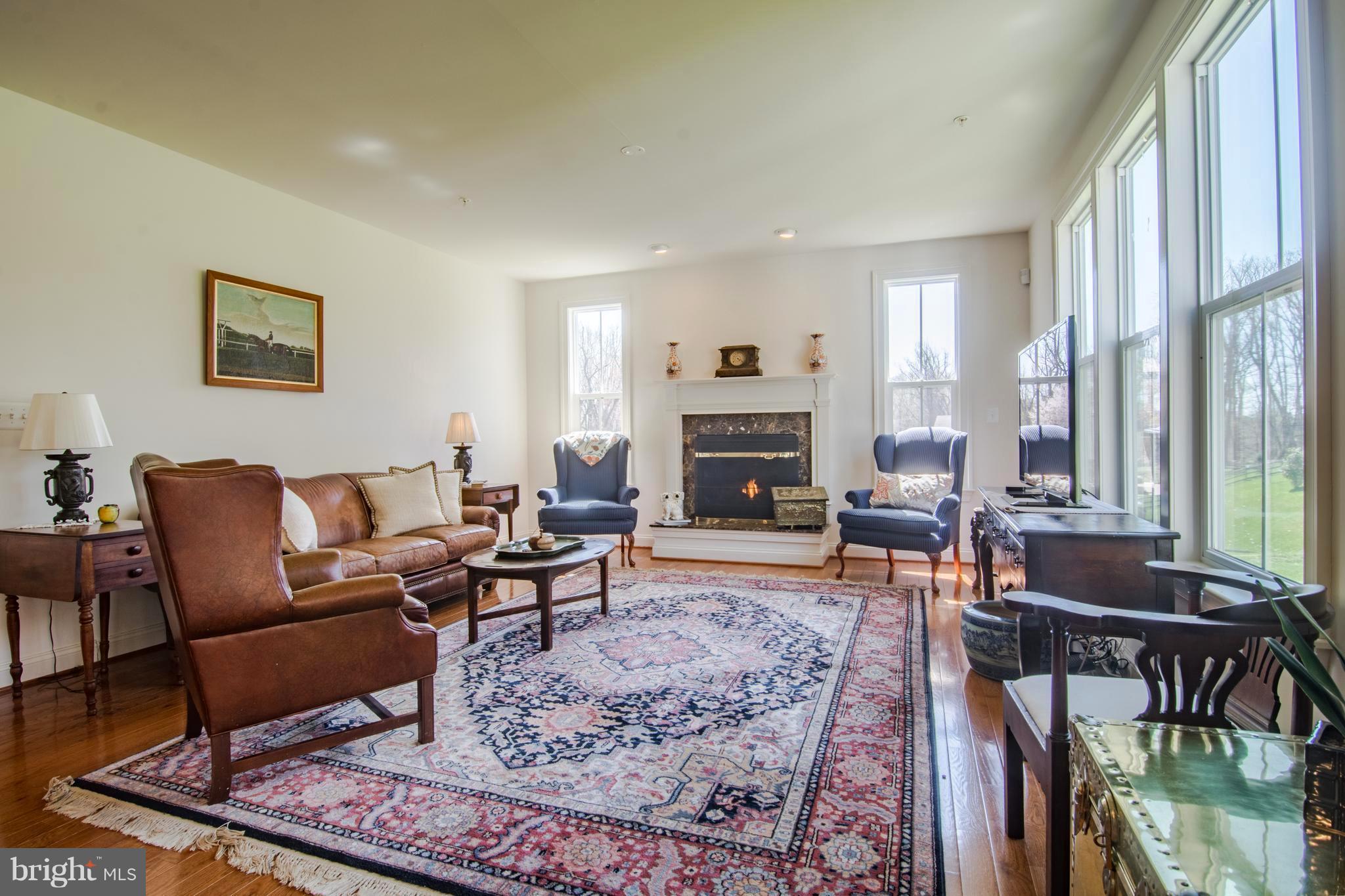 2 Paladia Way Baltimore, MD 21208 - Photo 11 of 30 Family Room