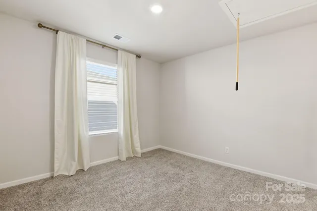 a view of empty room with window