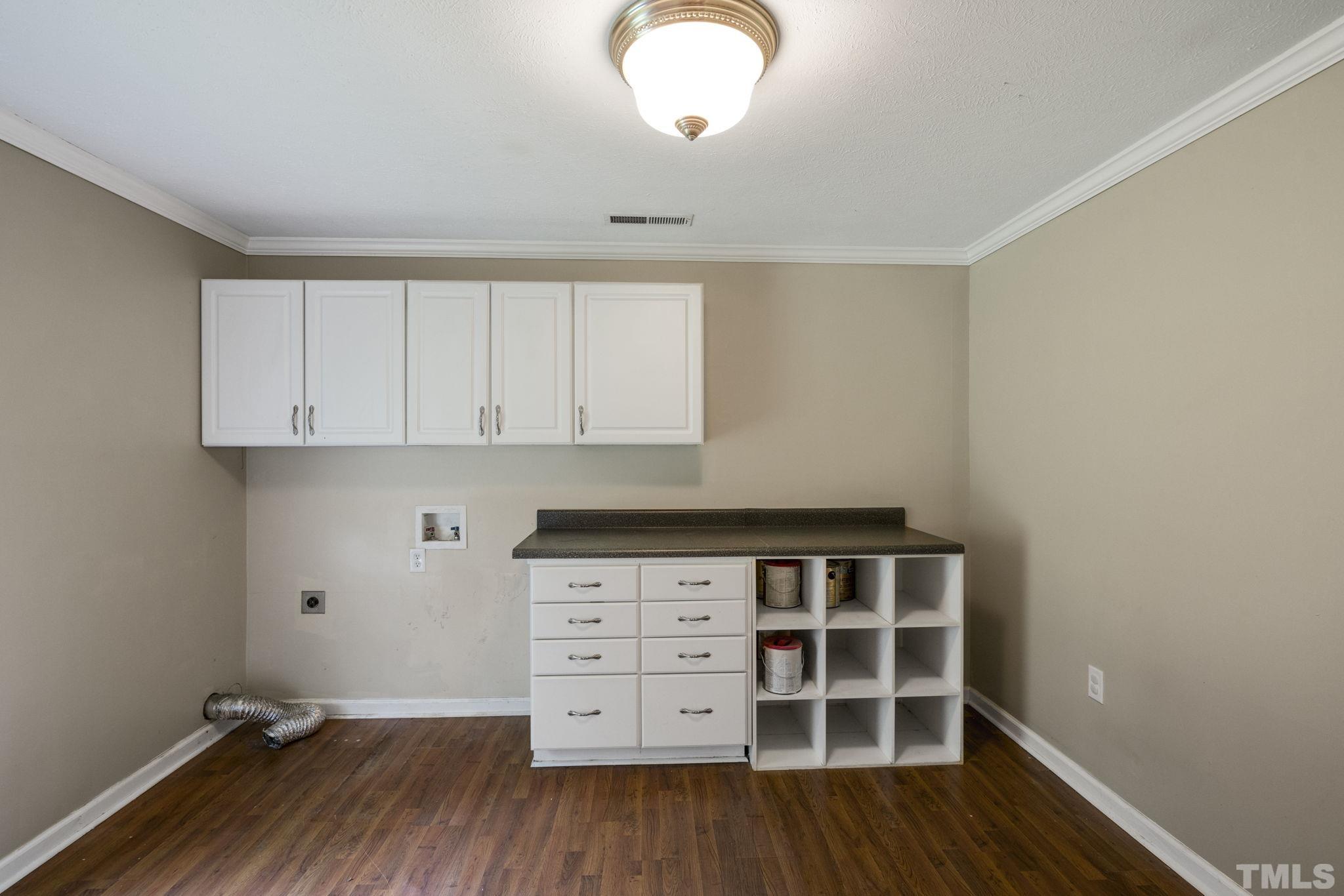1812 Riddle Road Sanford, NC 27330 - Photo 9 of 26 Gallery Image 9