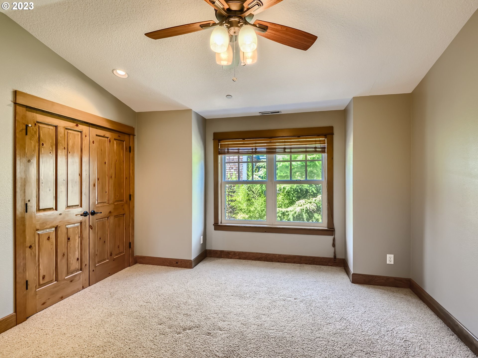 4648 Southwest Condor Avenue, Unit 5 Portland, OR 97239 - Photo 17 of 19 Bedroom, Primary #2