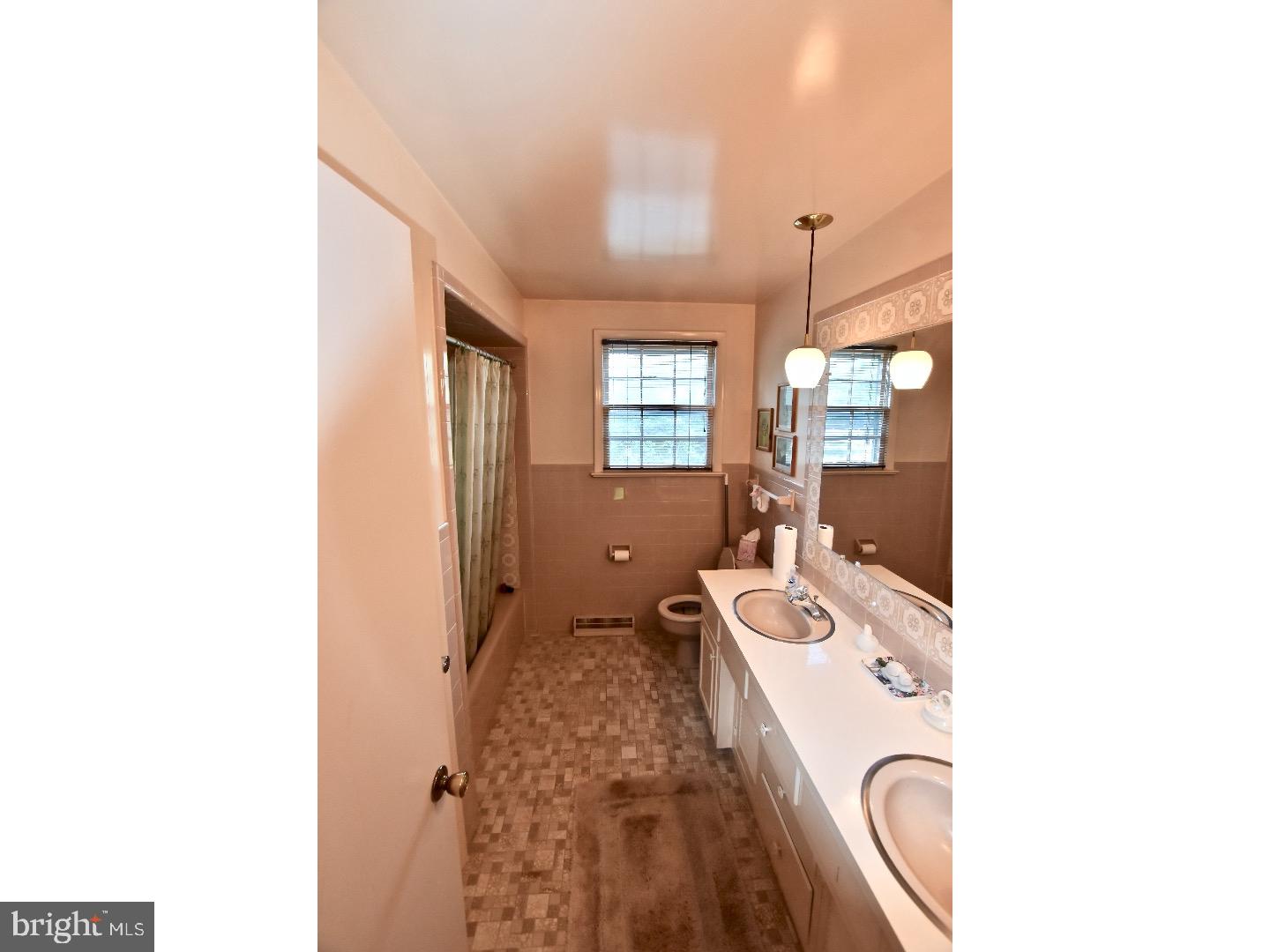1309 South Spring Road Vineland, NJ 08361 - Photo 10 of 19 Bathroom