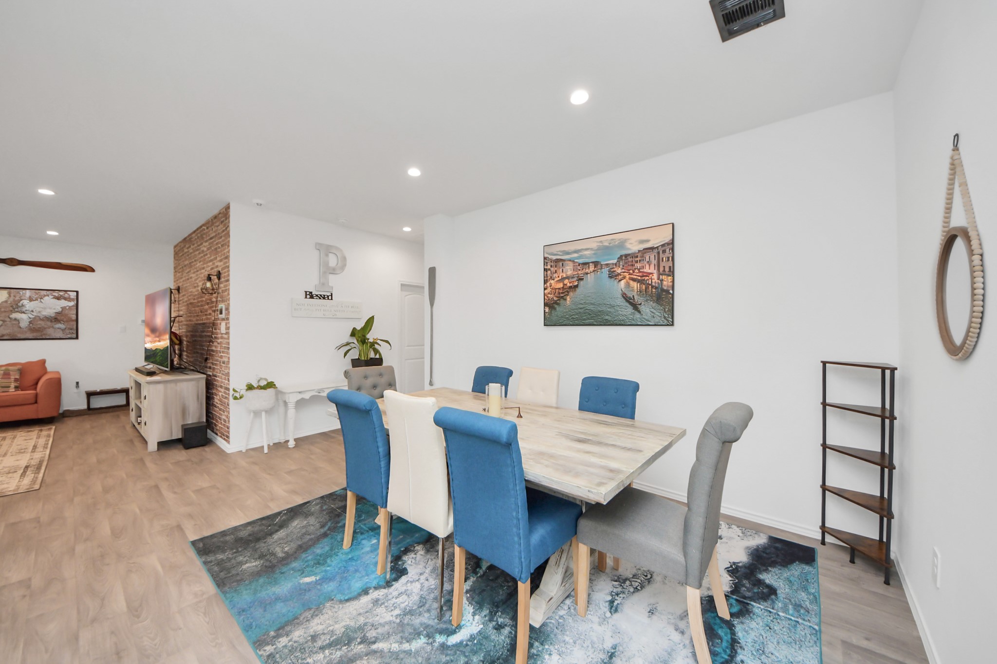 403 Blanco Lane Dayton, TX 77535 - Photo 16 of 40