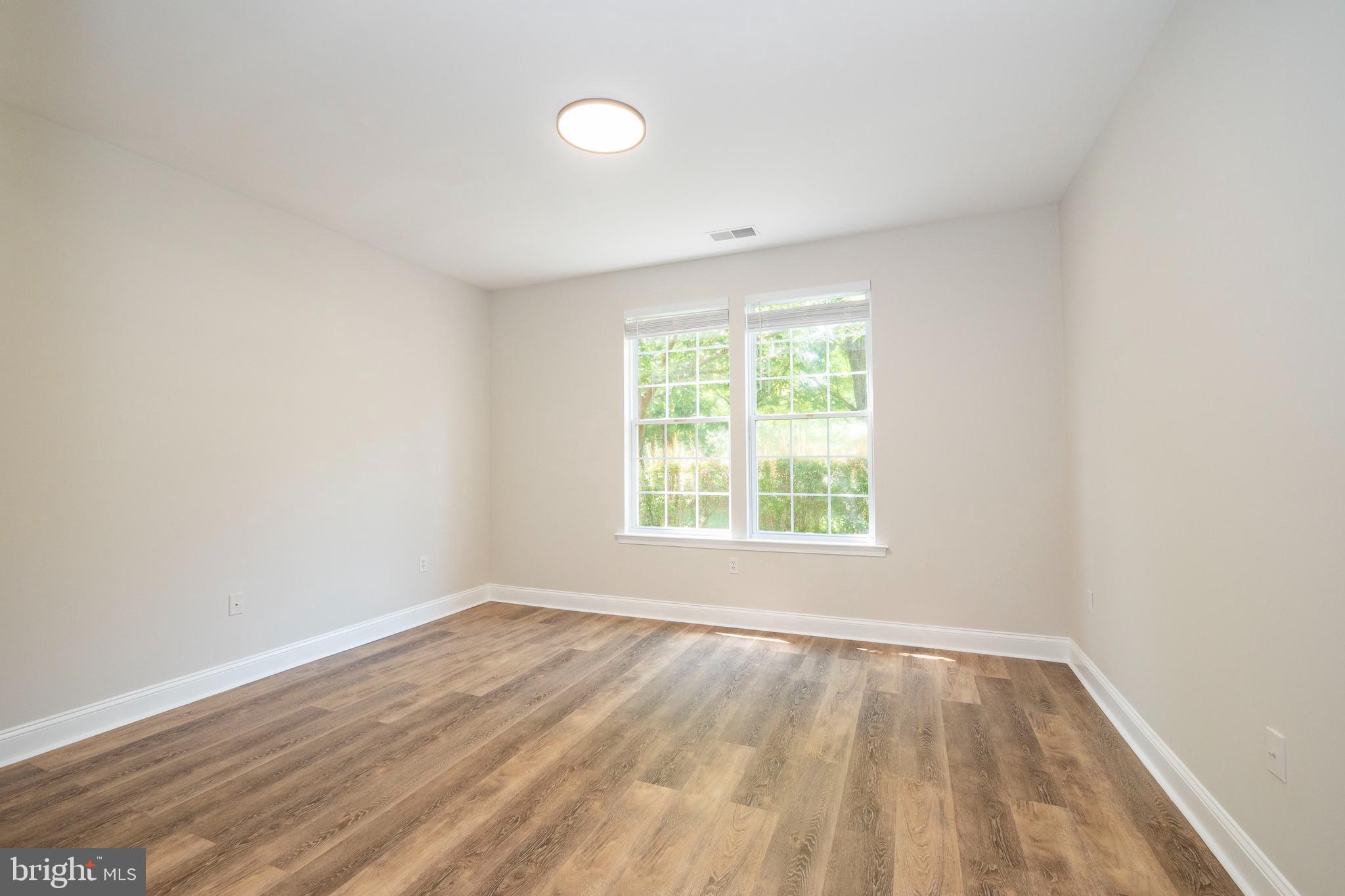 5801 Clipper Lane, Unit 102 Clarksville, MD 21029 - Photo 6 of 37