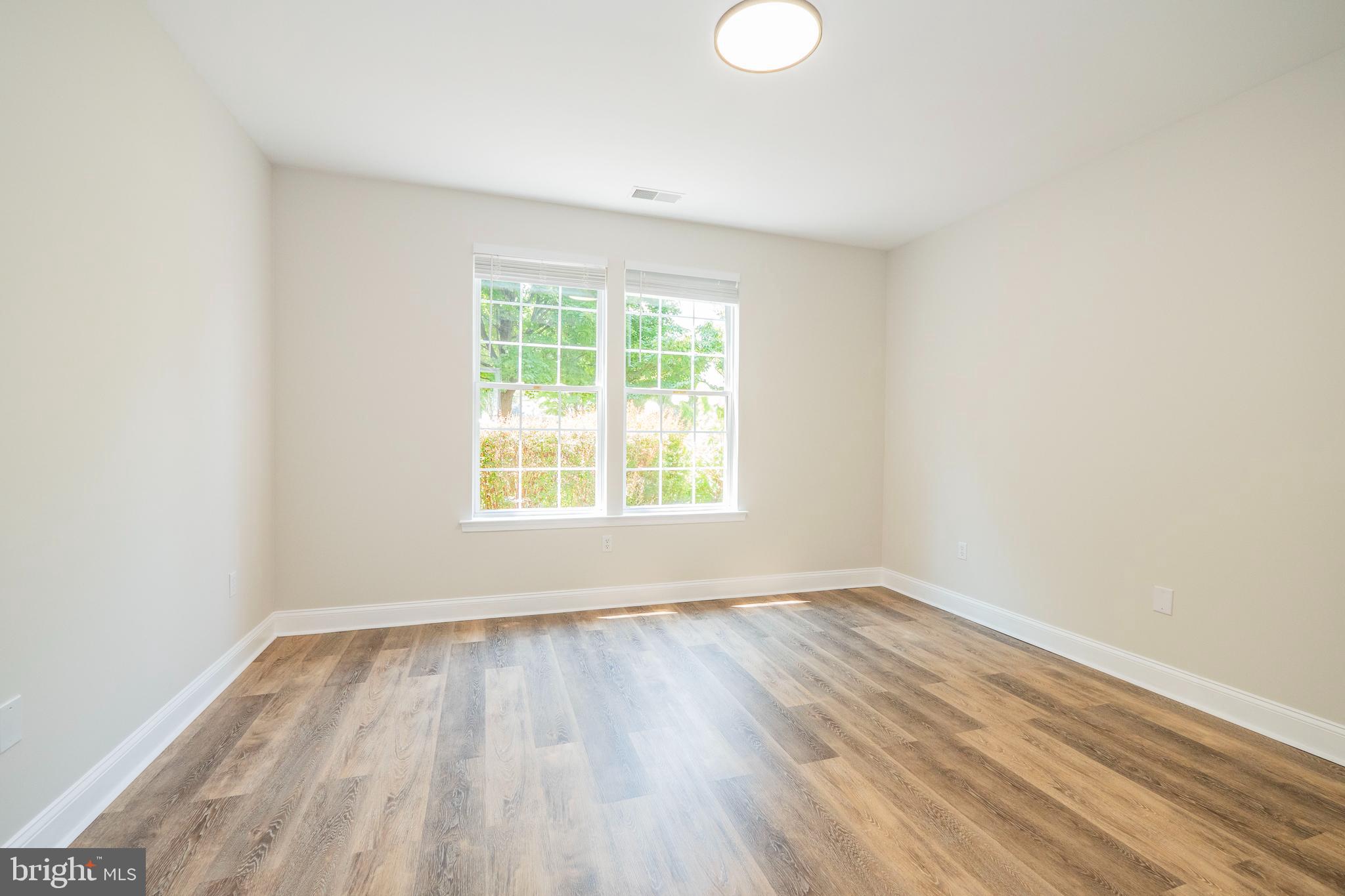 5801 Clipper Lane, Unit 102 Clarksville, MD 21029 - Photo 8 of 37
