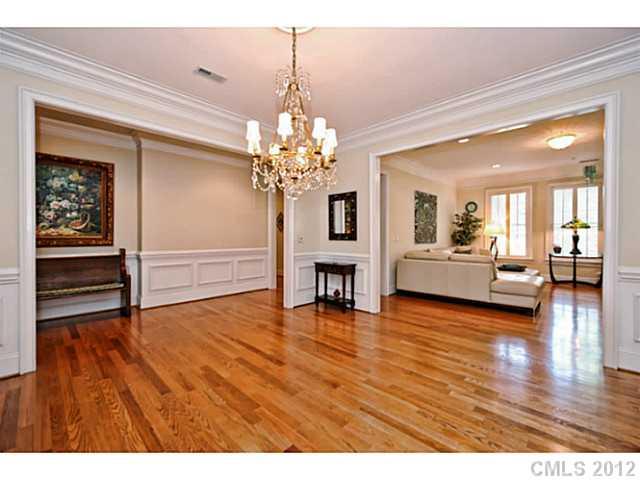 962 Queens Road Charlotte, NC 28207 - Photo 5 of 16 Gallery Image 5