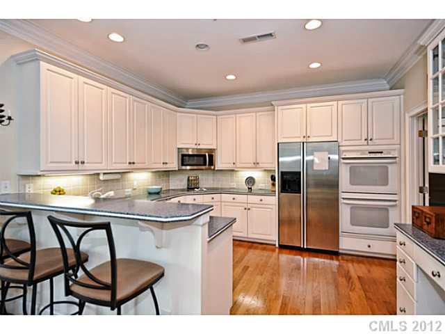 962 Queens Road Charlotte, NC 28207 - Photo 7 of 16 Gallery Image 7