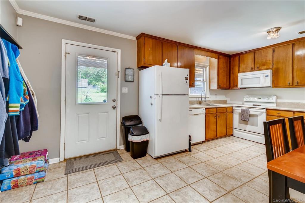 6366 Ranchway Street, Unit 6 Denver, NC 28037 - Photo 7 of 26 Gallery Image 7