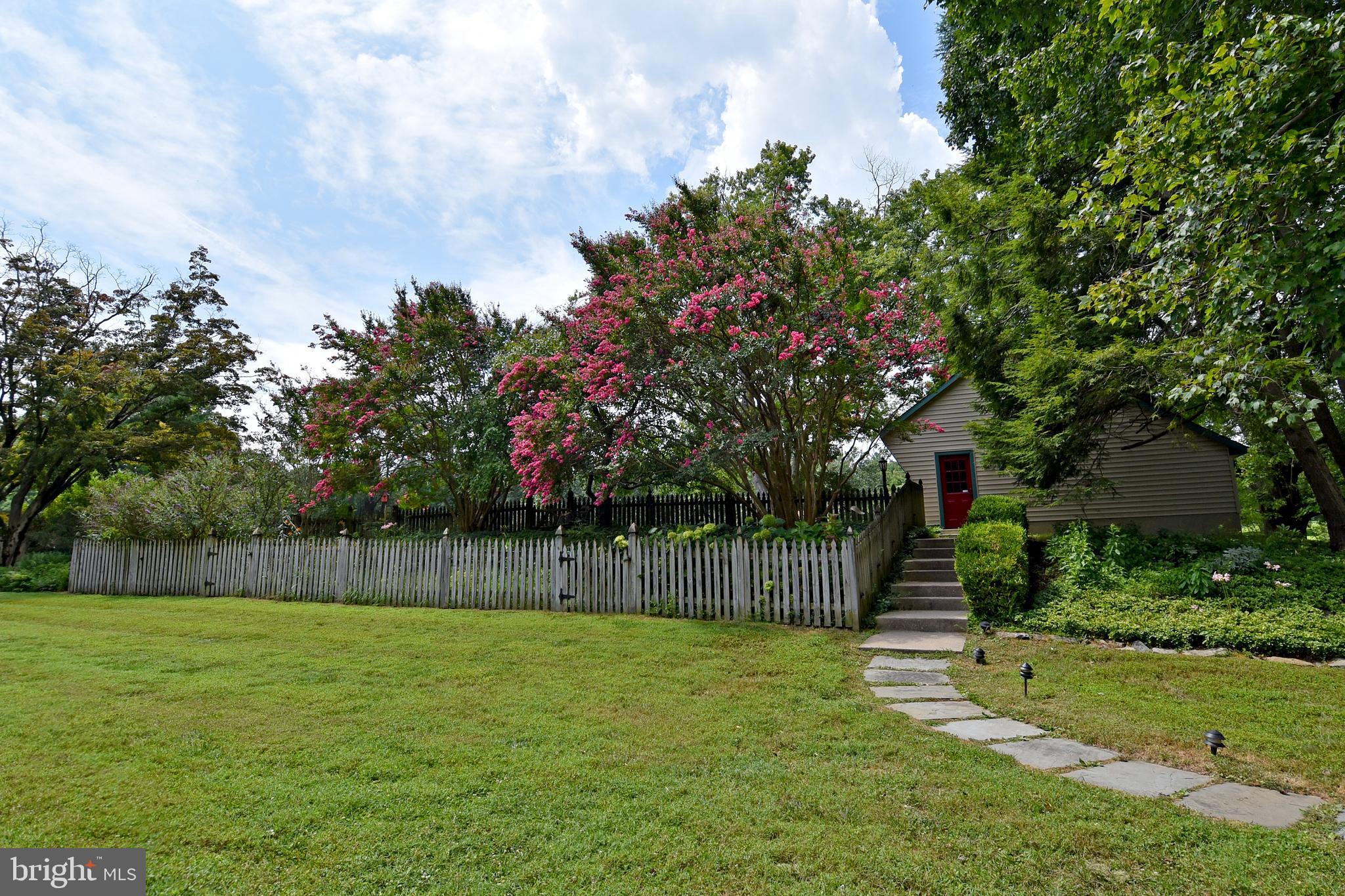 13430 Query Mill Road North Potomac, MD 20878 - Photo 7 of 70 Gallery Image 7