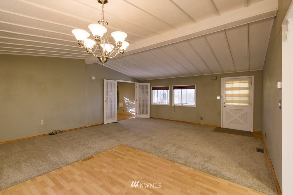 15 Rancho Villa Walla Walla, WA 99362 - Photo 9 of 37 Gallery Image 9