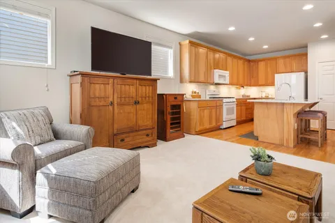 $784,950 | 2506 152nd Street Southwest, Lynnwood, WA 98087