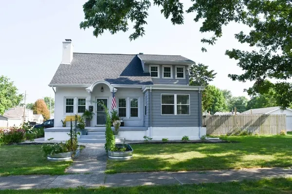 $229,900 | 3232 Richmond Avenue, Mattoon, IL 61938