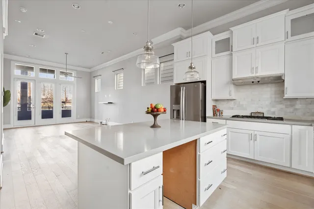 $4,600 | 1005 St Charles Street, Houston, TX 77003