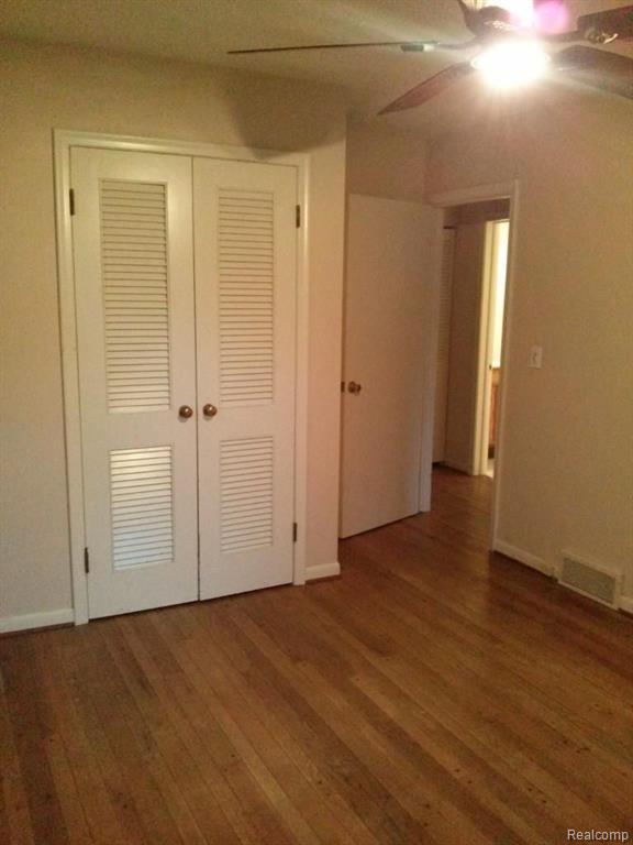 39 Texas Rochester Hills Rochester, MI 48309 - Photo 15 of 27