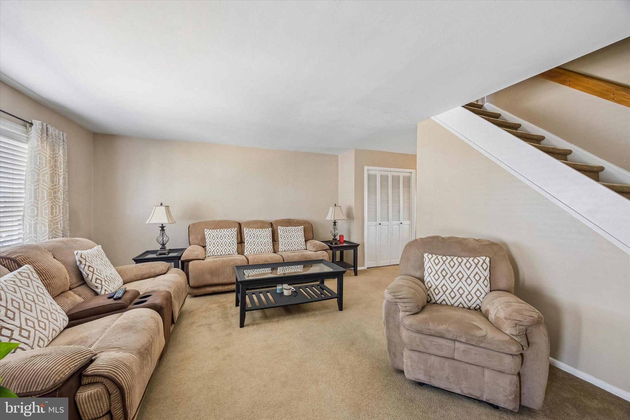 3212 Atmore Road Philadelphia, PA 19154 - Photo 3 of 25 a living room with furniture and a couch