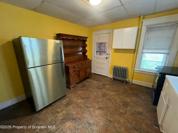 $1,200 | 85 Belmont Street, Carbondale, PA 18407