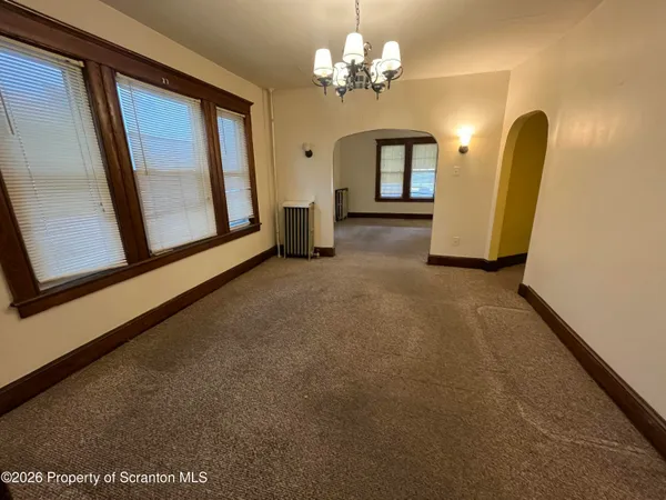 $1,200 | 85 Belmont Street, Carbondale, PA 18407